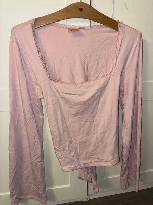 Rosa knyt topp