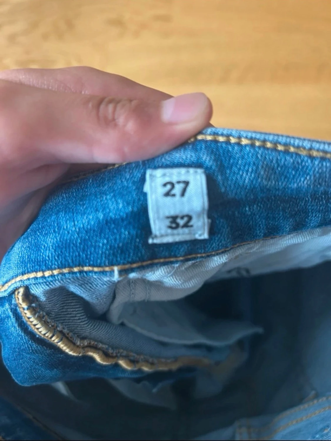 Slim fit slitna blå jeans - 4