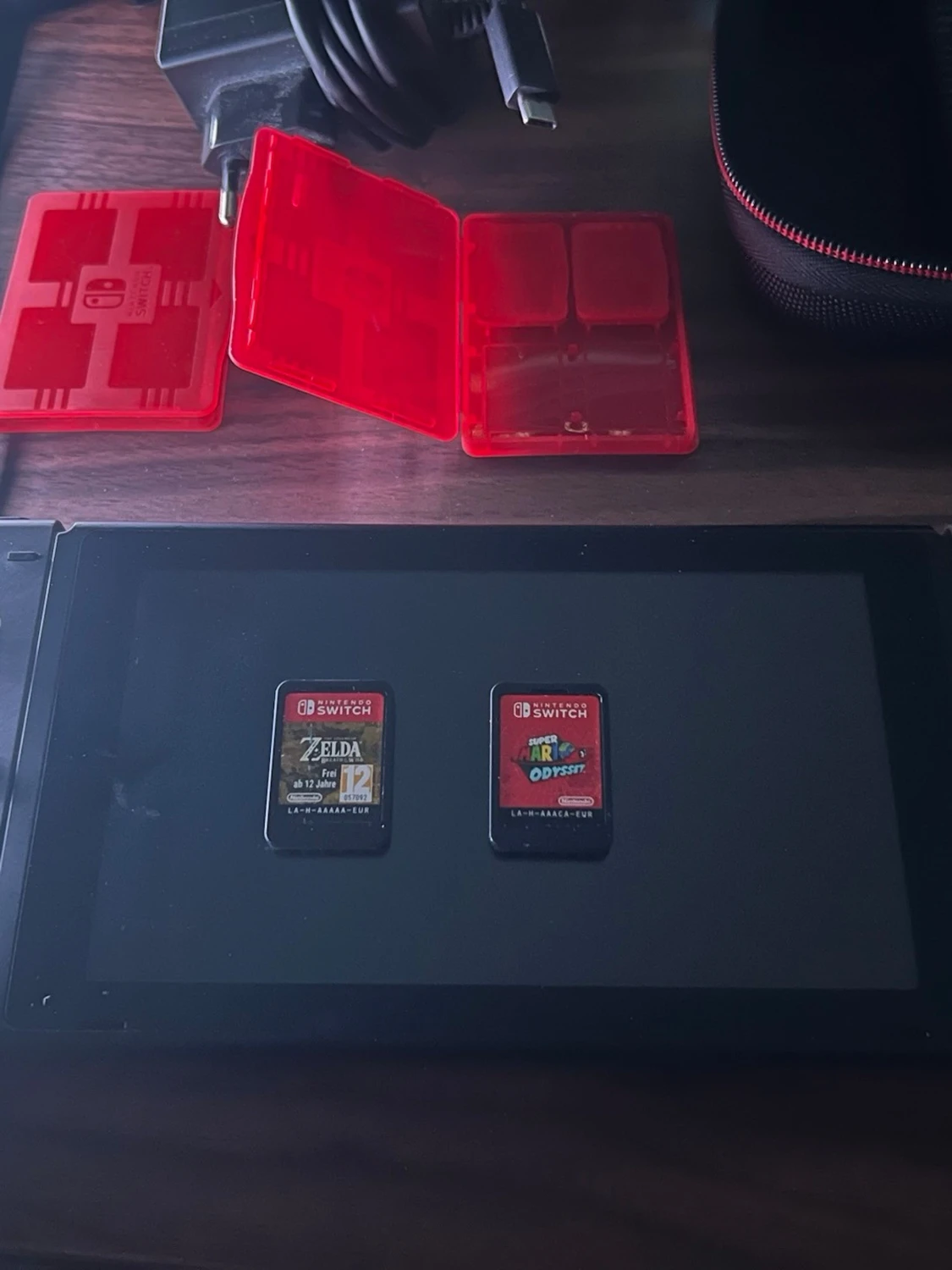 Nintendo Switch med tillbehör - 1
