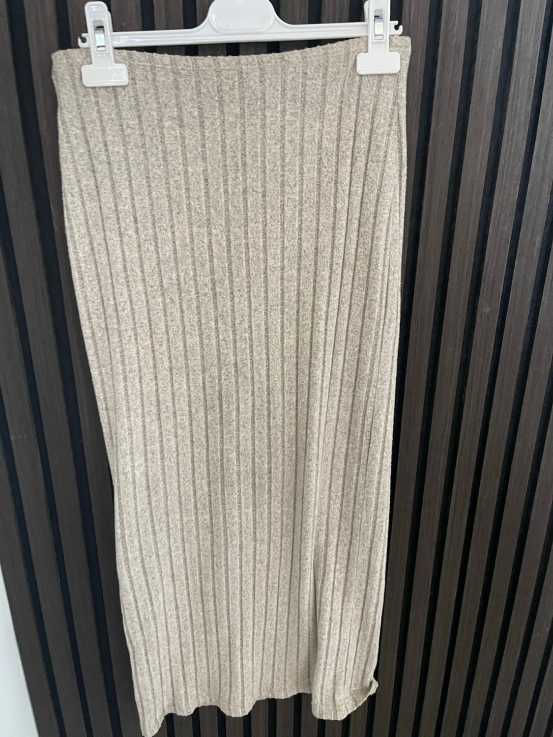 Beige ribbad långkjol - 2