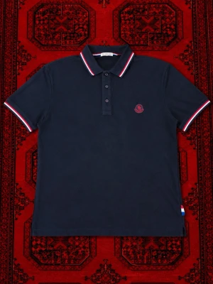  Moncler piké - Skick 8/10 utan defekter | storlek barn XL (vuxen  EU S) | tvättas och fräschas upp innan frakt | hör av er vid fler frågor och funderingar 🤝💯
