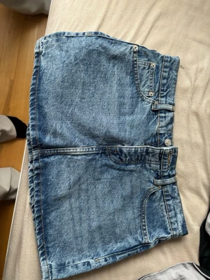 Jeanskjol - Blå jeanskjol från lager 157💗 kom med bud!!! 