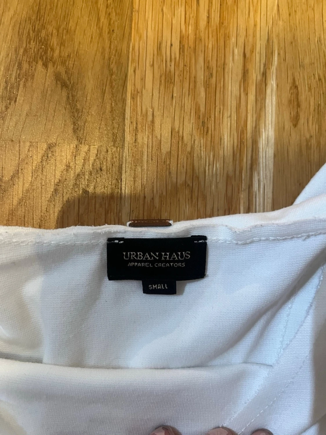 Vit omlottopp från Urban Haus! - 4