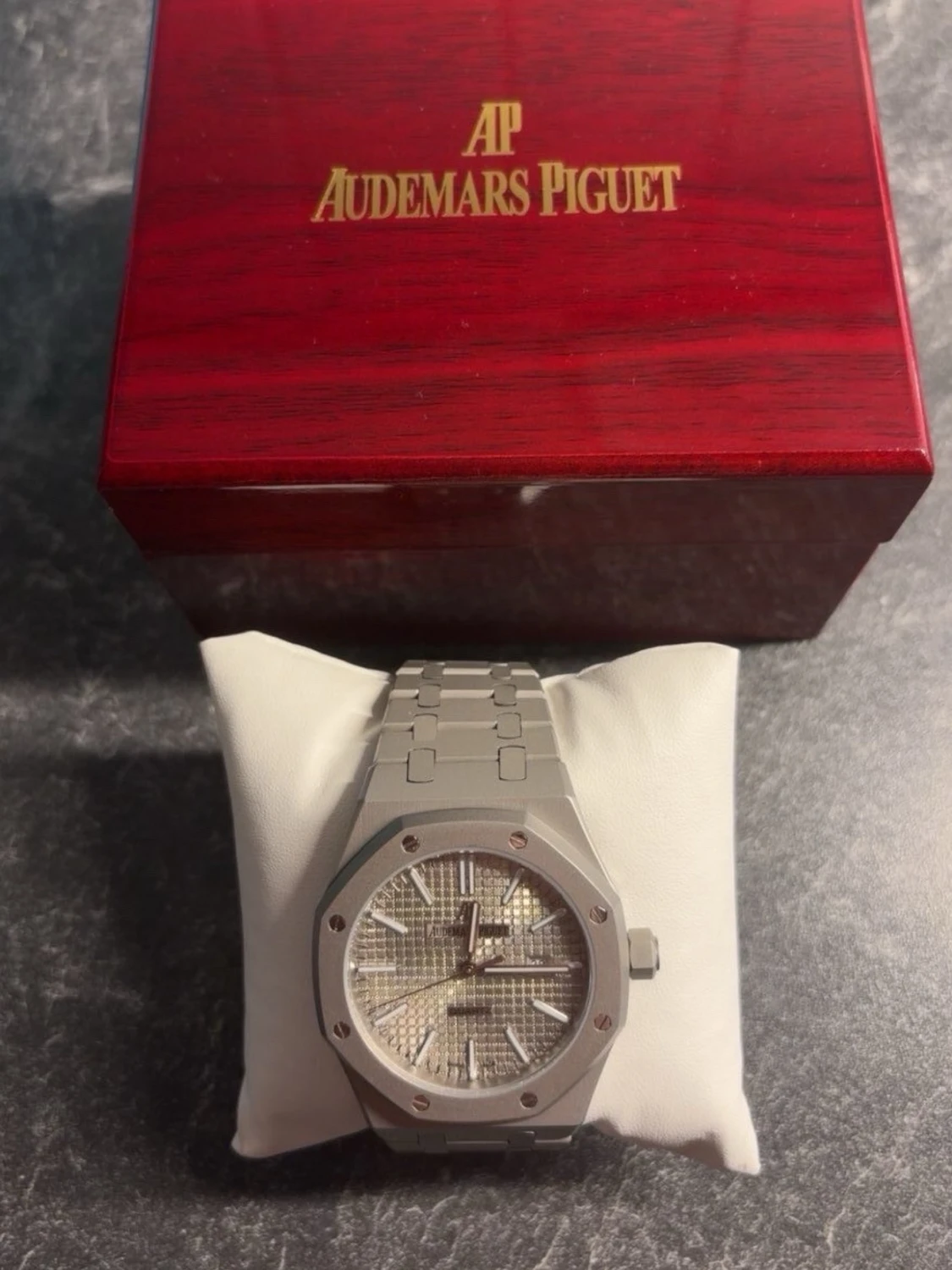 Audemars Piguet Royal Oak klocka silver