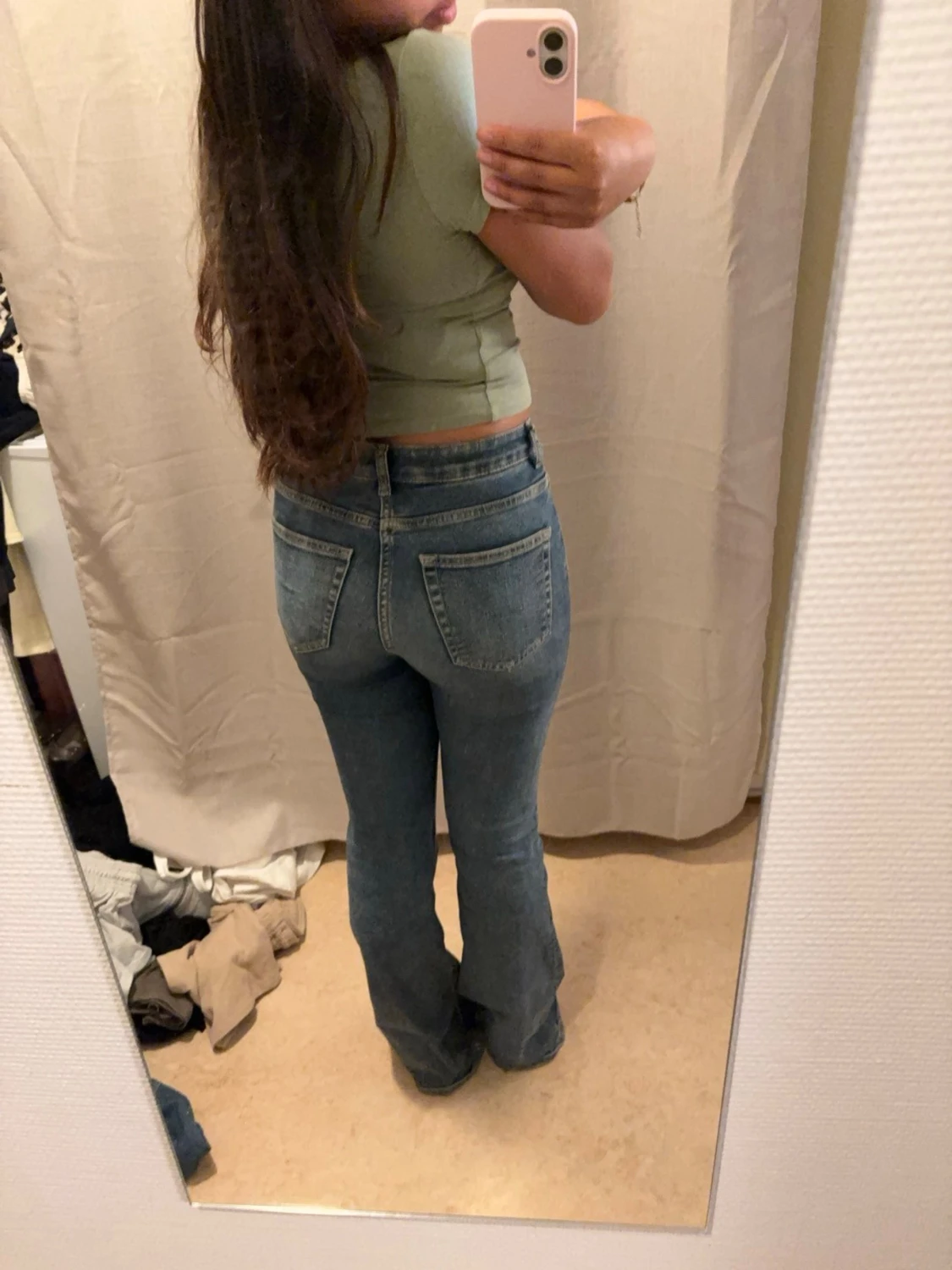 Blå bootcut jeans med hög midja - 2
