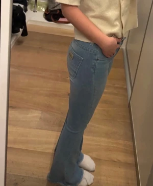 Lois jeans❤️ - Snygga jeans från Lois. Väldigt lite användt. Strl 27L 32’