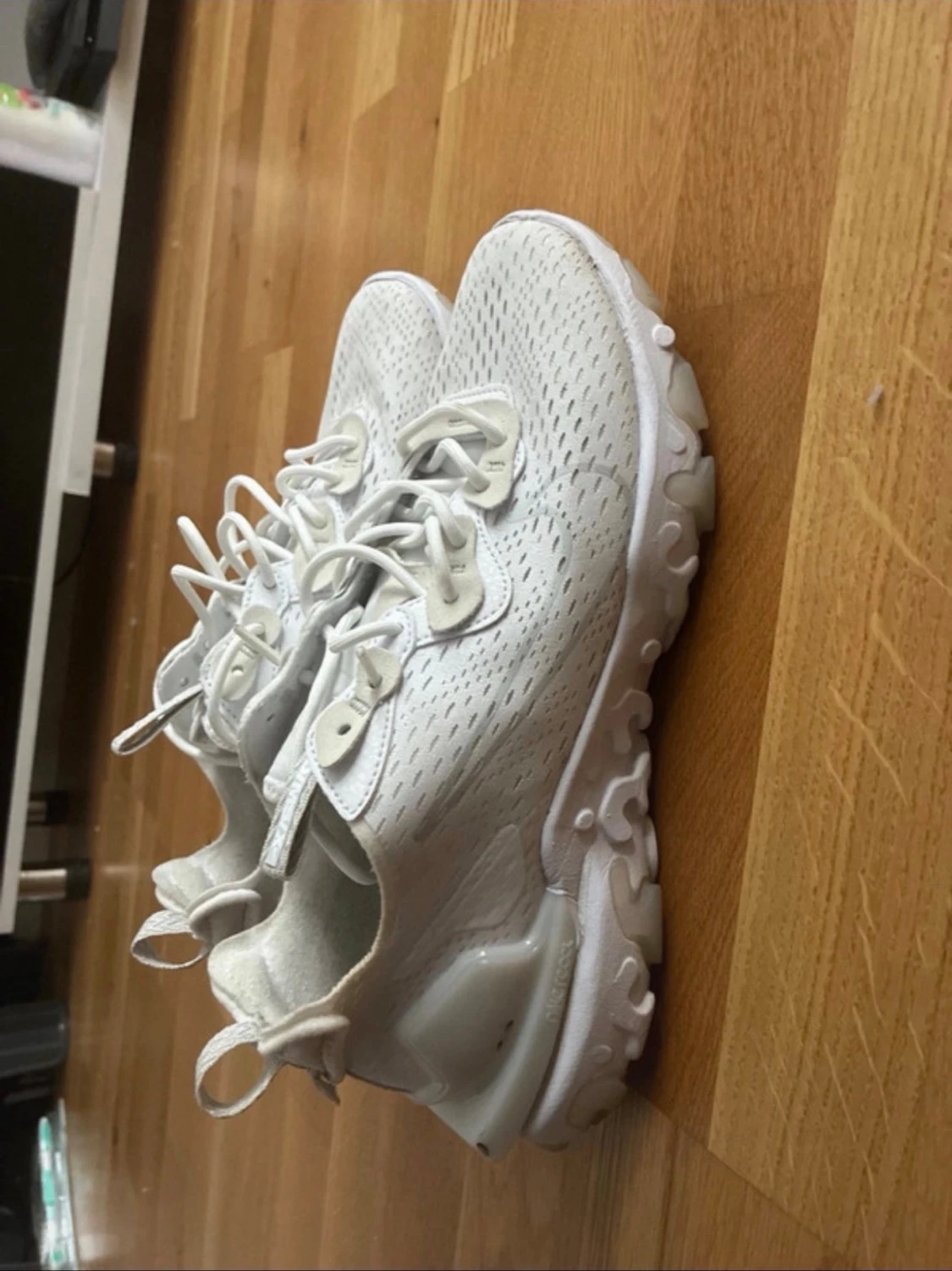 Vita Nike reacts - 2