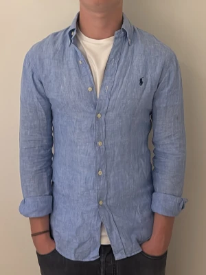 Ralph Lauren Linneskjorta - - Condition: 9/10 - Color: Blue - Size: XS