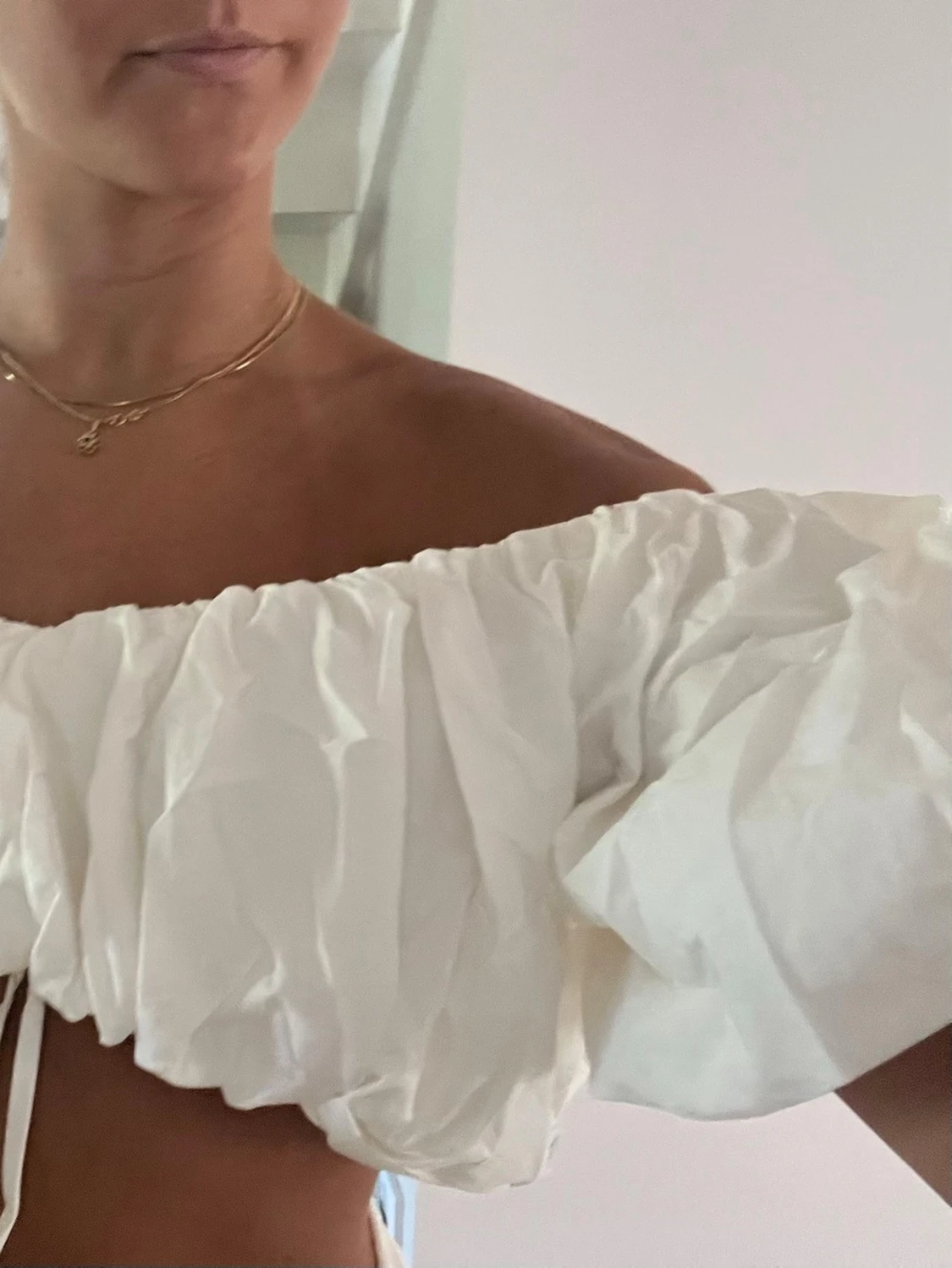 Vit offshoulder croppad topp - 1