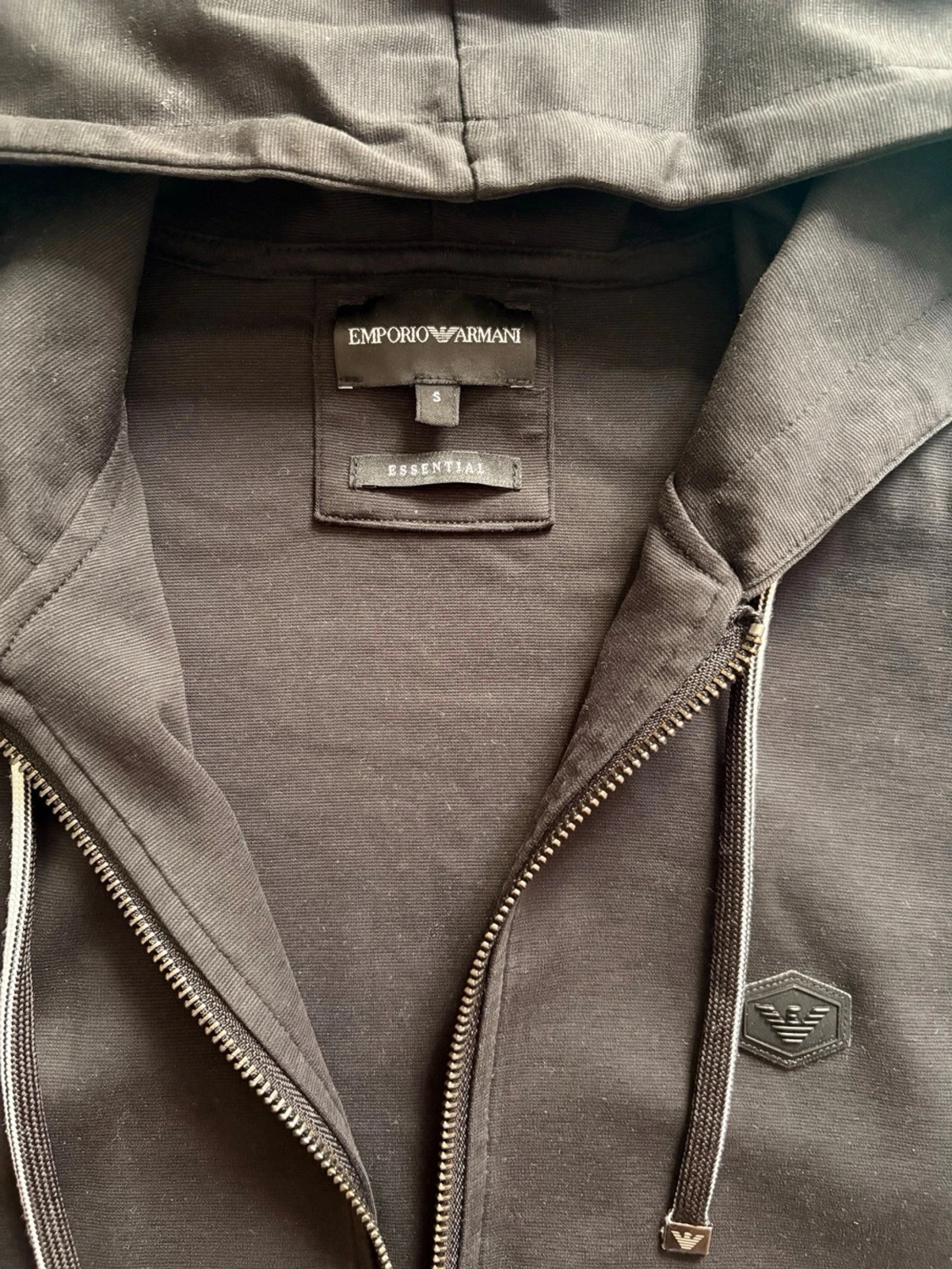 Svart hoodie med dragkedja Emporio Armani - 2
