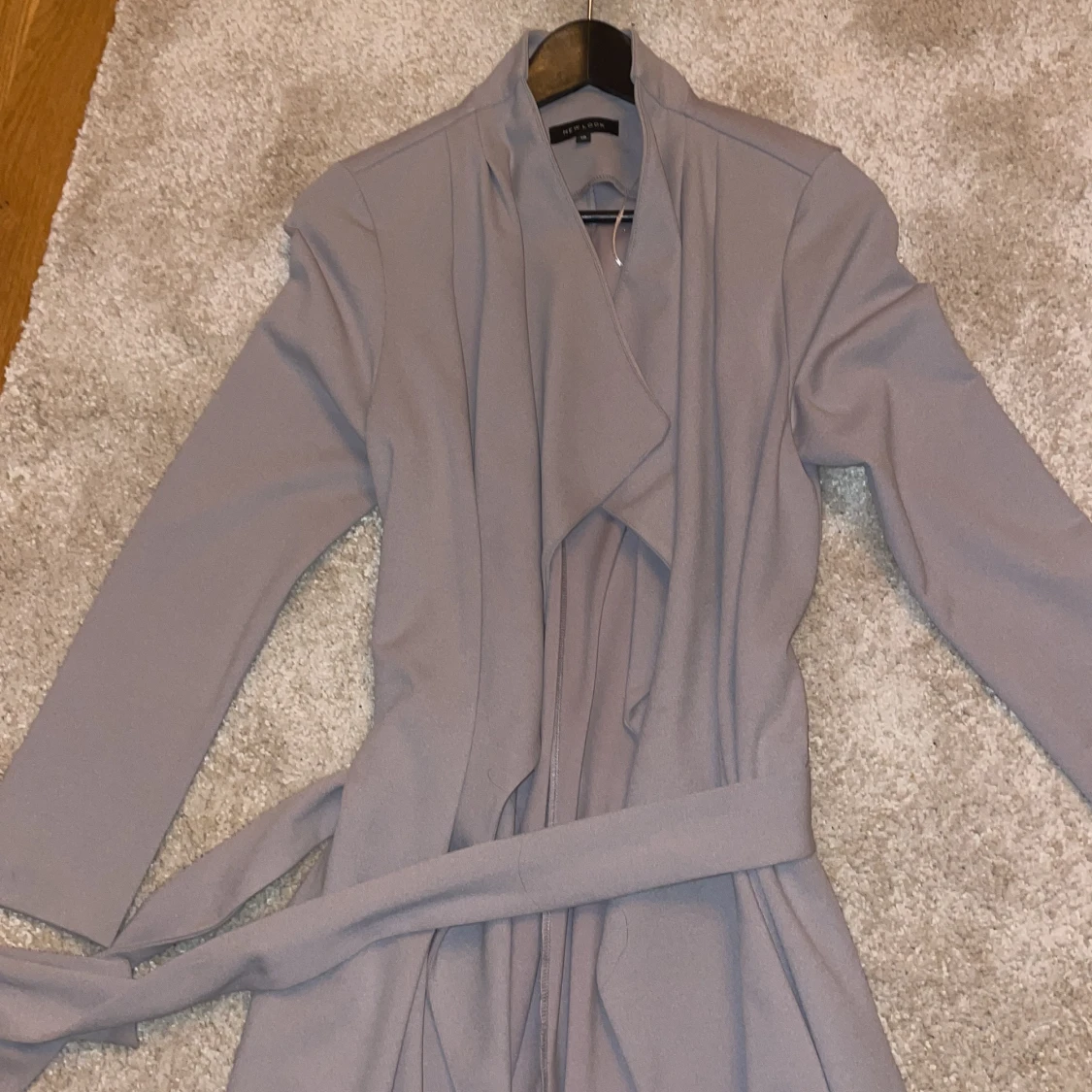 Grå trenchcoat - 90