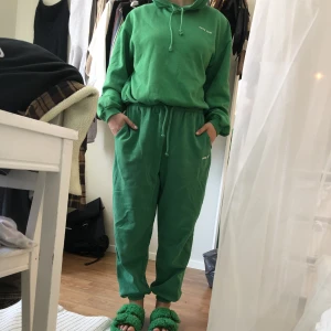 Mjukisset - Grönt mjukisset från H&M