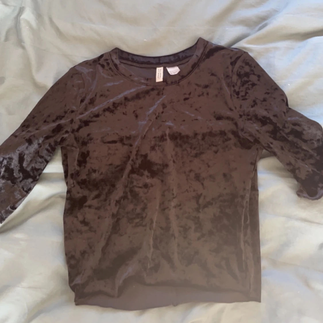 Tröja i svart krossad sammet  - 91