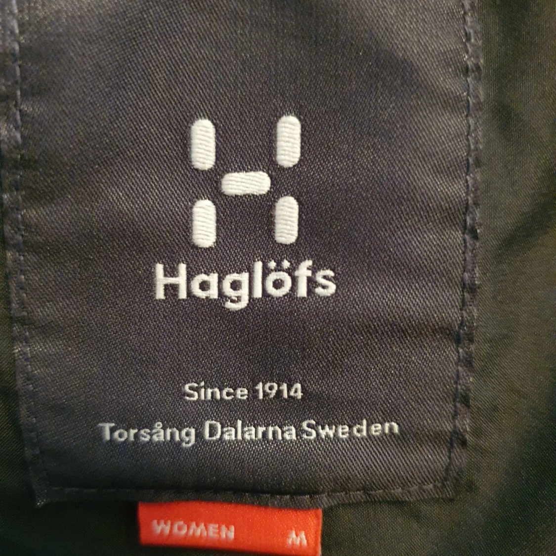 Haglöfs vind/regnjacka i strl M - 91