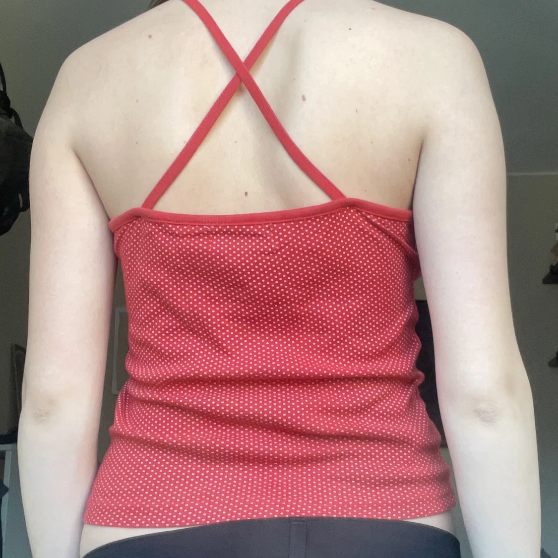 Söt röd topp  - 90