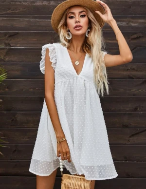 Vit klänning  - Supersöt vit klänning, helt oanvänd!