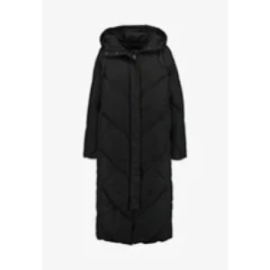 Monki vinterkappa - Säljer en vinterjacka / puffjacka från Monki i strl S. Nypris ca 1100 kr, säljer för 400 kr. Finns i Sundbyberg!