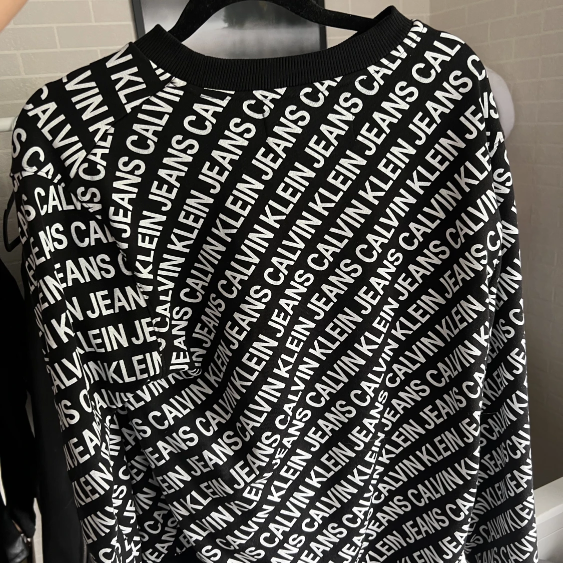 Calvin Klein tröja