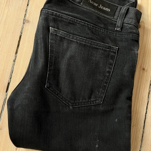 Acne Jeans, 30/34, svarta, Mic Raven - Neuw 31/34, svarta, tight passform