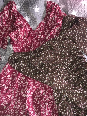 2 sommar klänningar - Använt 1-2 gånger