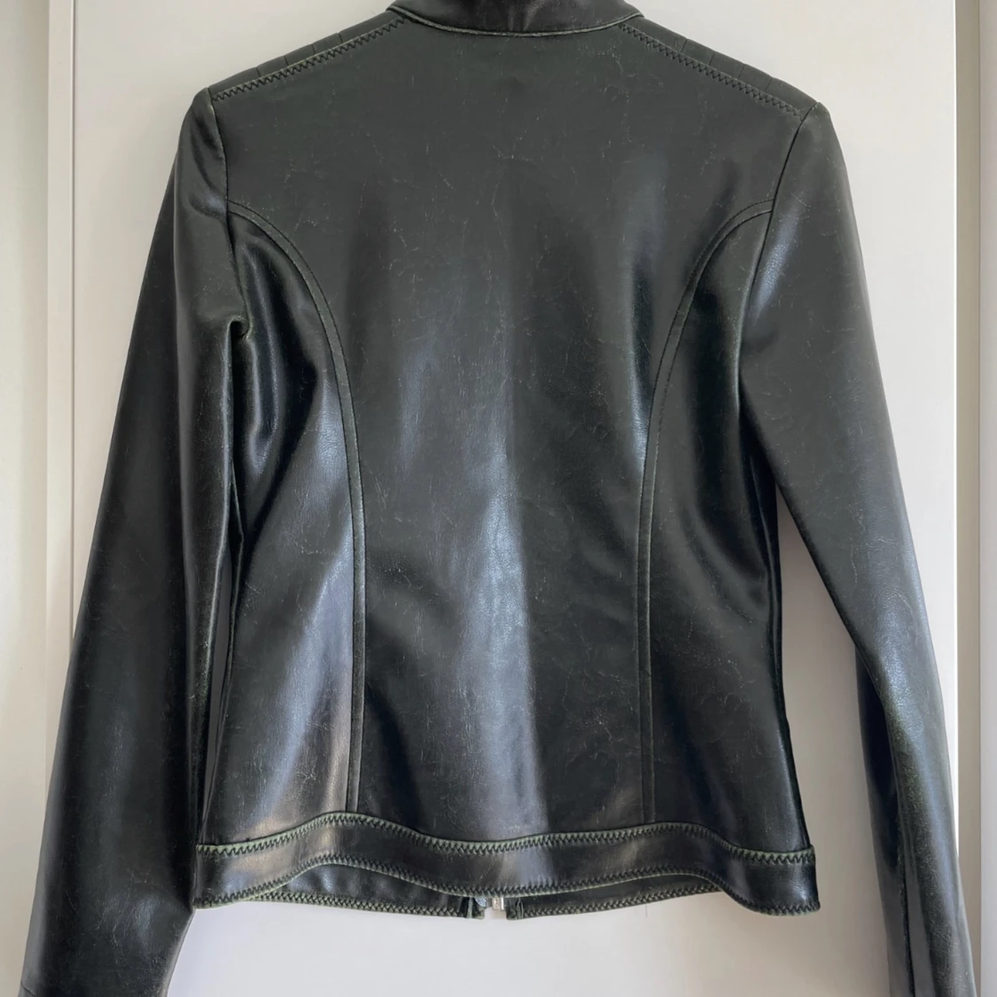 Skinnjacka (vegansk) strl s\M - 90