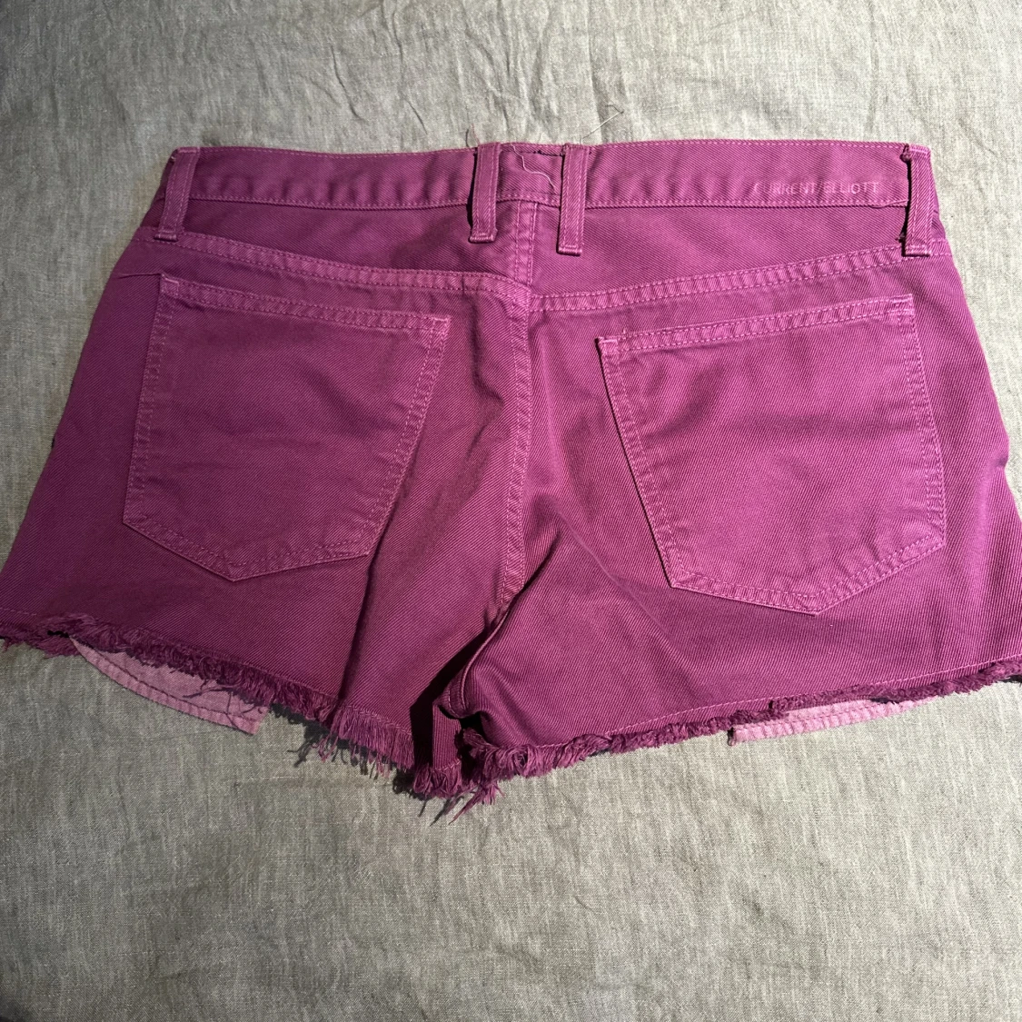 Säljer as coola shjorts  - 90