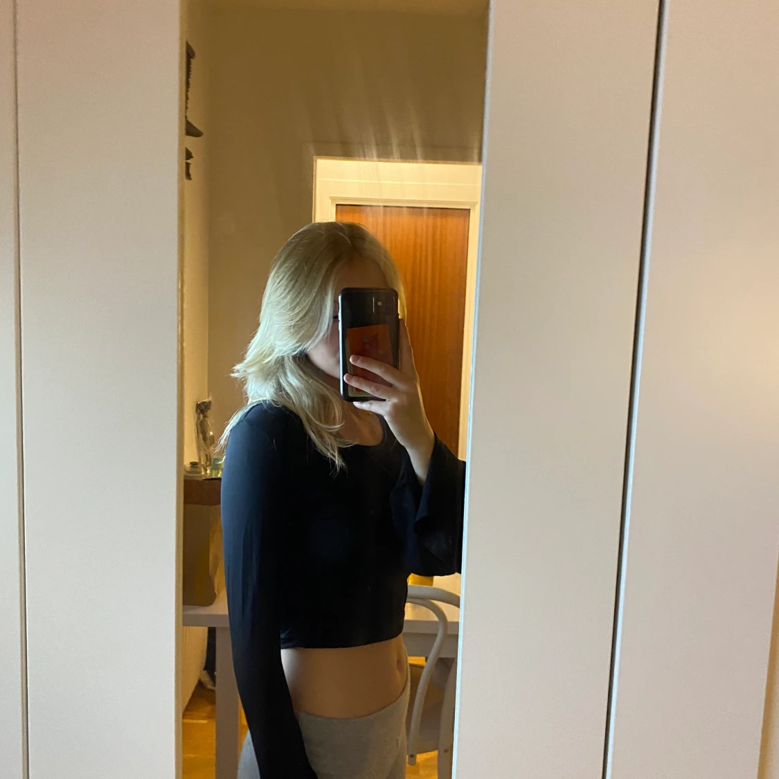 Tröja med utsvängda armar - 90