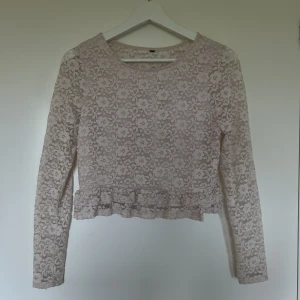 Blus från h&m - Söt blus från h&m i strl xs💕