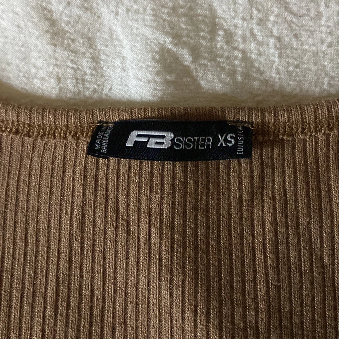 Brun topp från Newyorker - 91