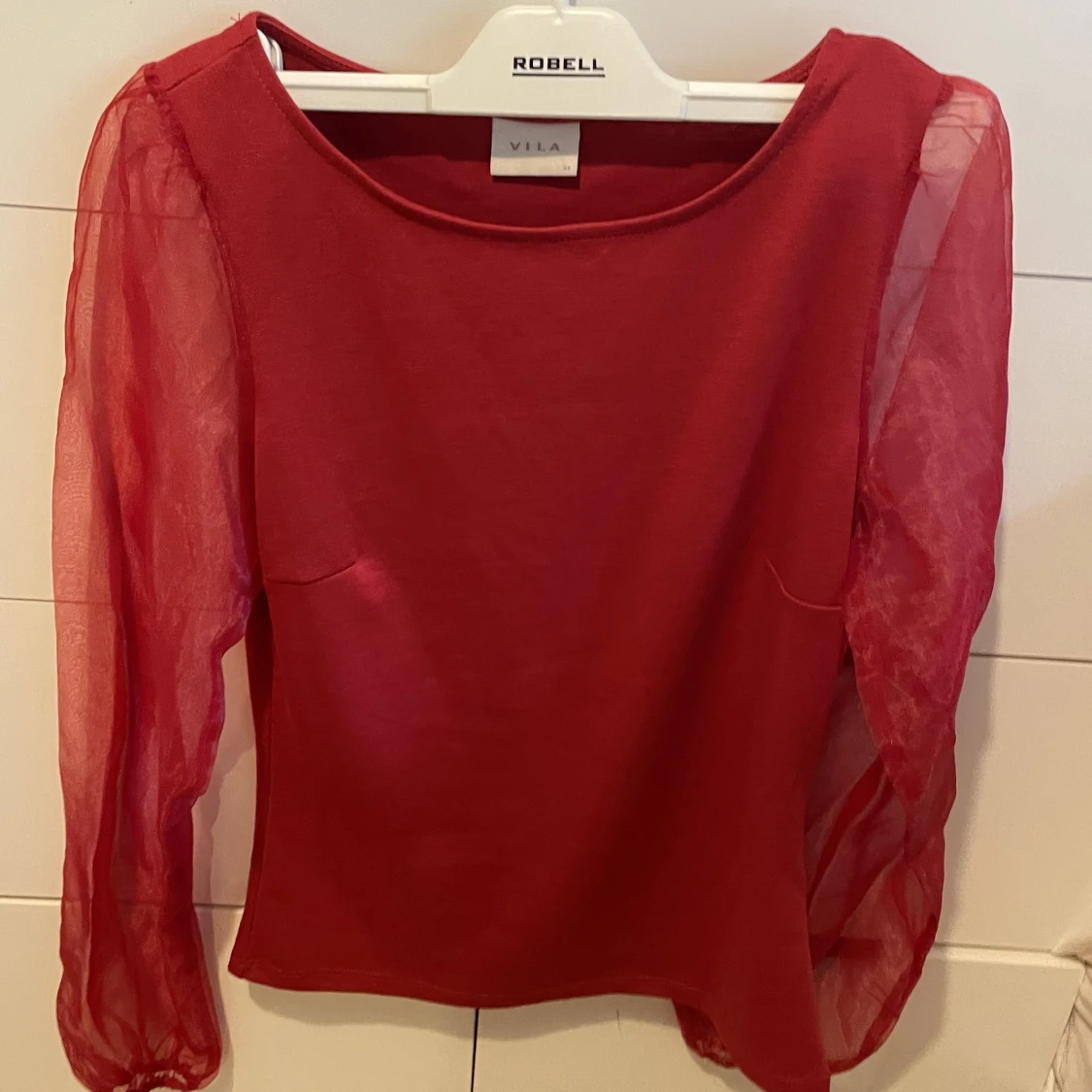 röd långärmadtröja - 90