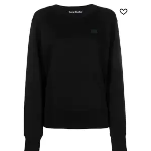 Fin svart acne tröja köpt för 2100  säljer för 1100. Skriv för fler bilder