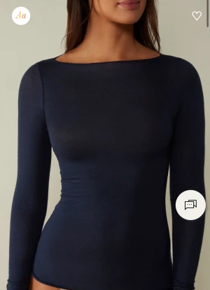 Intimissimi tröjor - 2st vanliga långärmade intimissimi tröjor och 1st med spets❤️250kr st❤️nypriset är 429kr st