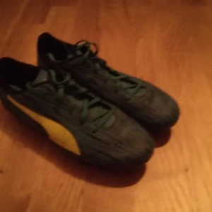 Fotboll Skor  - Dom känns bra när man rör på sig dom 