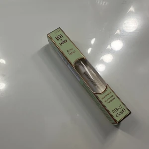 Brow gel  - Brow gel från Pixie. Aldrig använd och oöppnad förpackning med tejpen kvar. Säljs för 100kr + frakt 