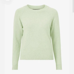 Stickad - Fin tröja ifrån vero moda