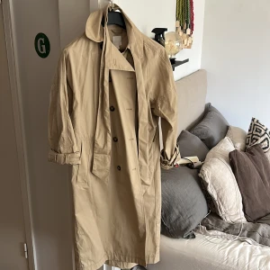 Beige kappa - Aldrig använd 