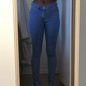 Blåa jeans från New Yorker💙