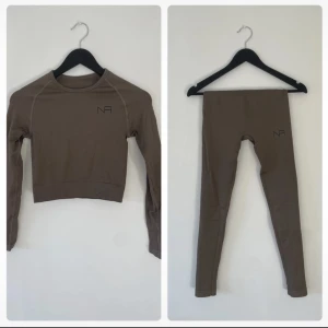 Träningskläder  - Storlek xs 