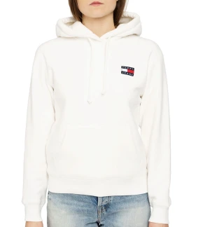 Kläder  - Tommy jeans hoodie 250 bra skick S storlek .  Adidas jacka 300kr väldigt bra skick 36 storlek .  Vero Moda lång jacka ( jacka ser exakt ut som bilden fast svart).  Xs storlek 400kr väldigt bra skick. 