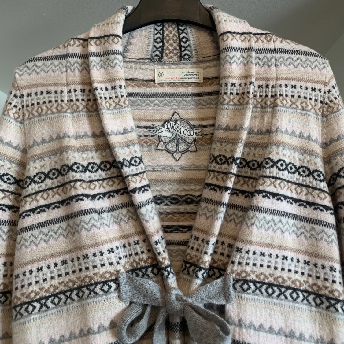 Odd Molly kofta med mönster - 91