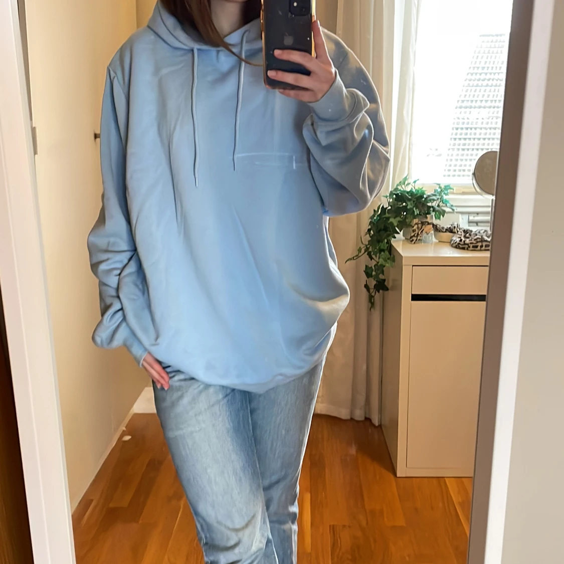 Ljusblå hoodie - 90