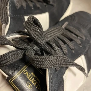 Valentino Sneakers  - Valentino garavani 