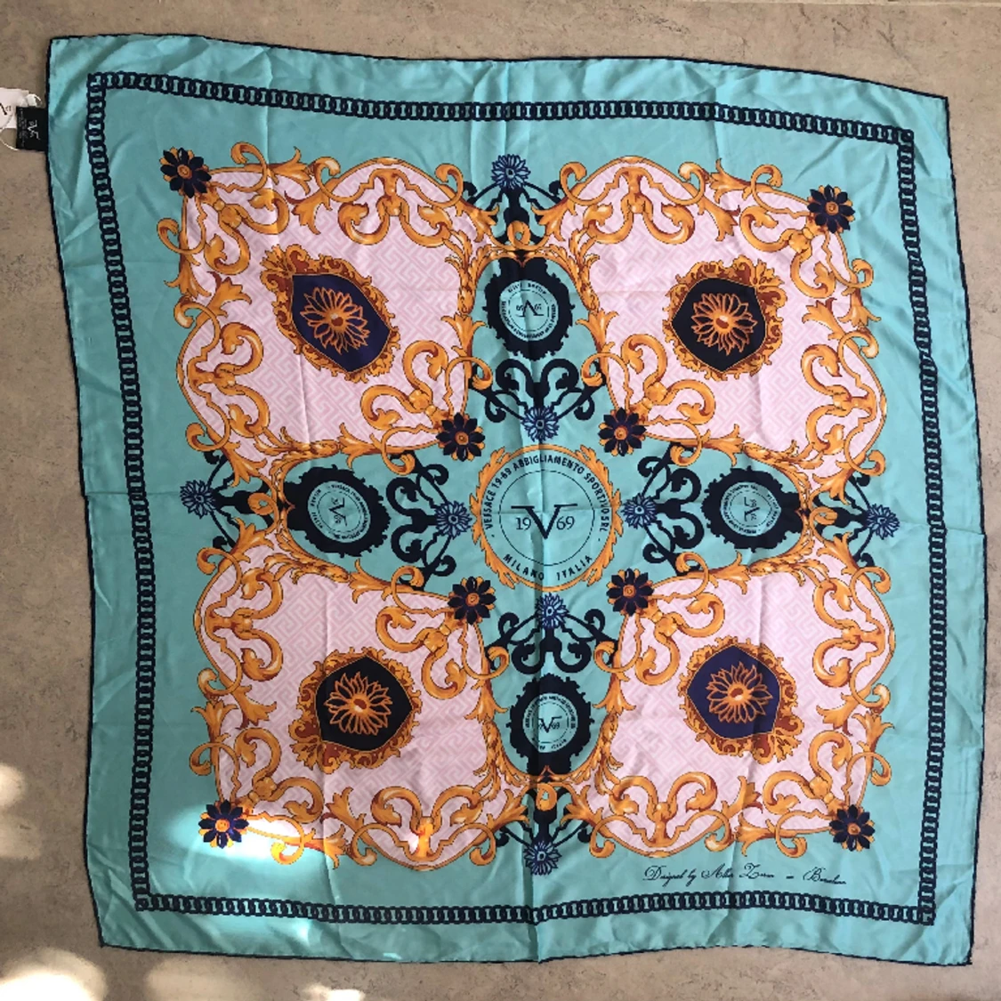 Scarf Versace1969 Abbigliamento Sportivo Milano