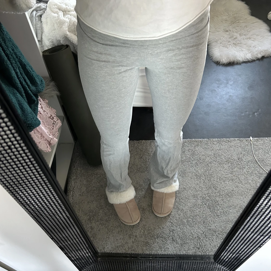 HM populära yogapants i ljusgrå - 91