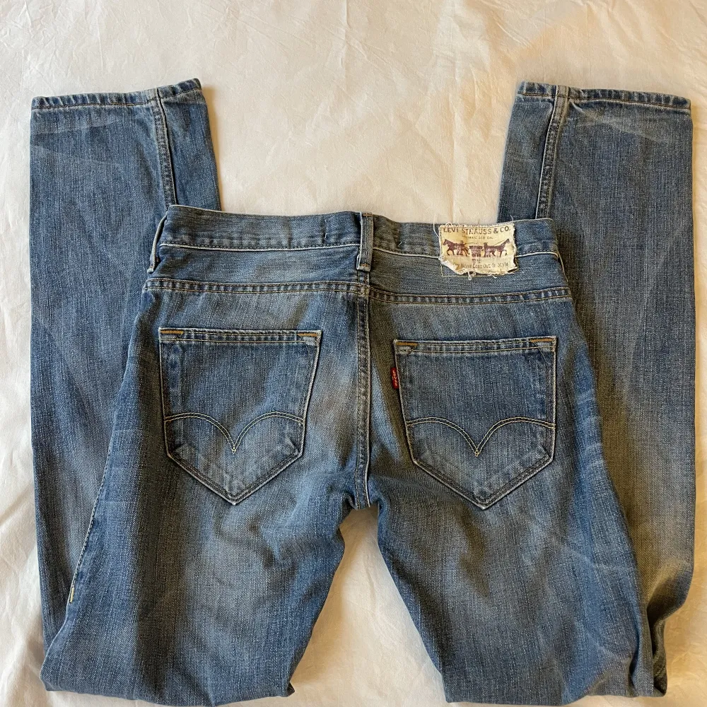 Vintage Levis jeans 504 straight💕 skriv till mig för mått (obs passar xs och xxs). Jeans & Byxor.