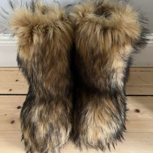 Fur boots - Perfekta nu till hösten