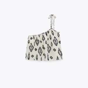 Zara topp - Säljer denna populära zara toppen som är slut i lager! 💘