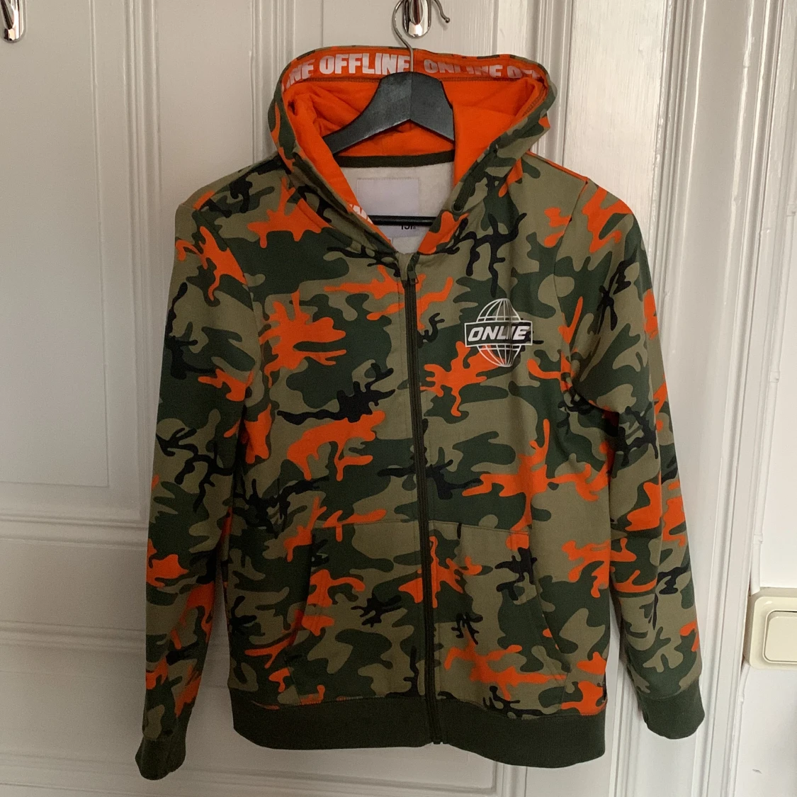 Hoodie cameomönster