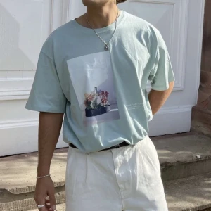 Oversize t-shirt - Passar M-L, bra skick