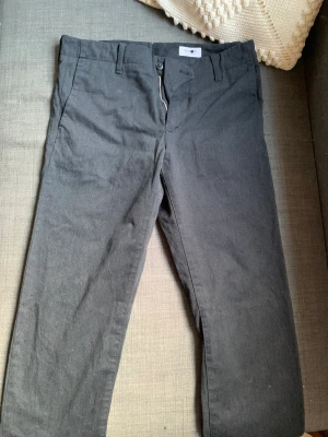 NN07 chinos - No nationality chinos slim fit Skick 9/10 nästan oanvända  Pris kan diskuteras 